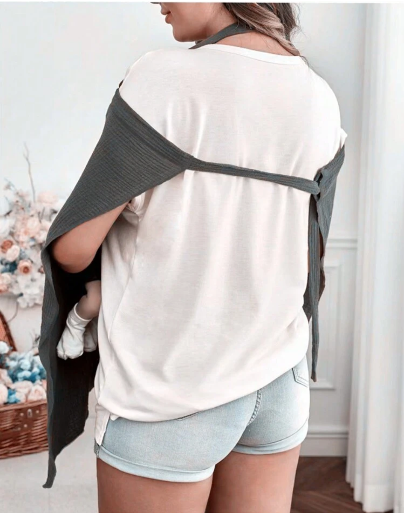 Breastfeeding cover